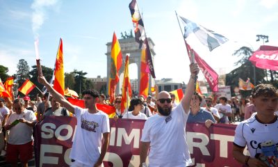 vox-se-impone-al-pp-en-la-manifestacion-de-“ultimatum”-al-gobierno-en-madrid,-con-la-mitad-de-participacion-que-la-del-pasado-mayo