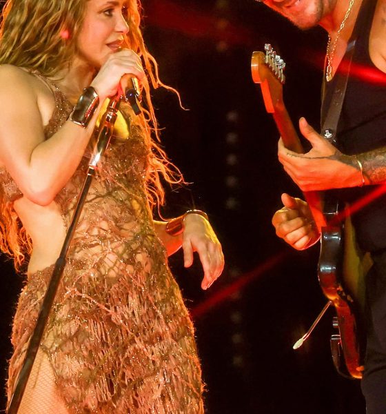 shakira-y-alejandro-sanz-vuelven-a-cantar-‘la-tortura’-en-el-macondo-park-en-madrid