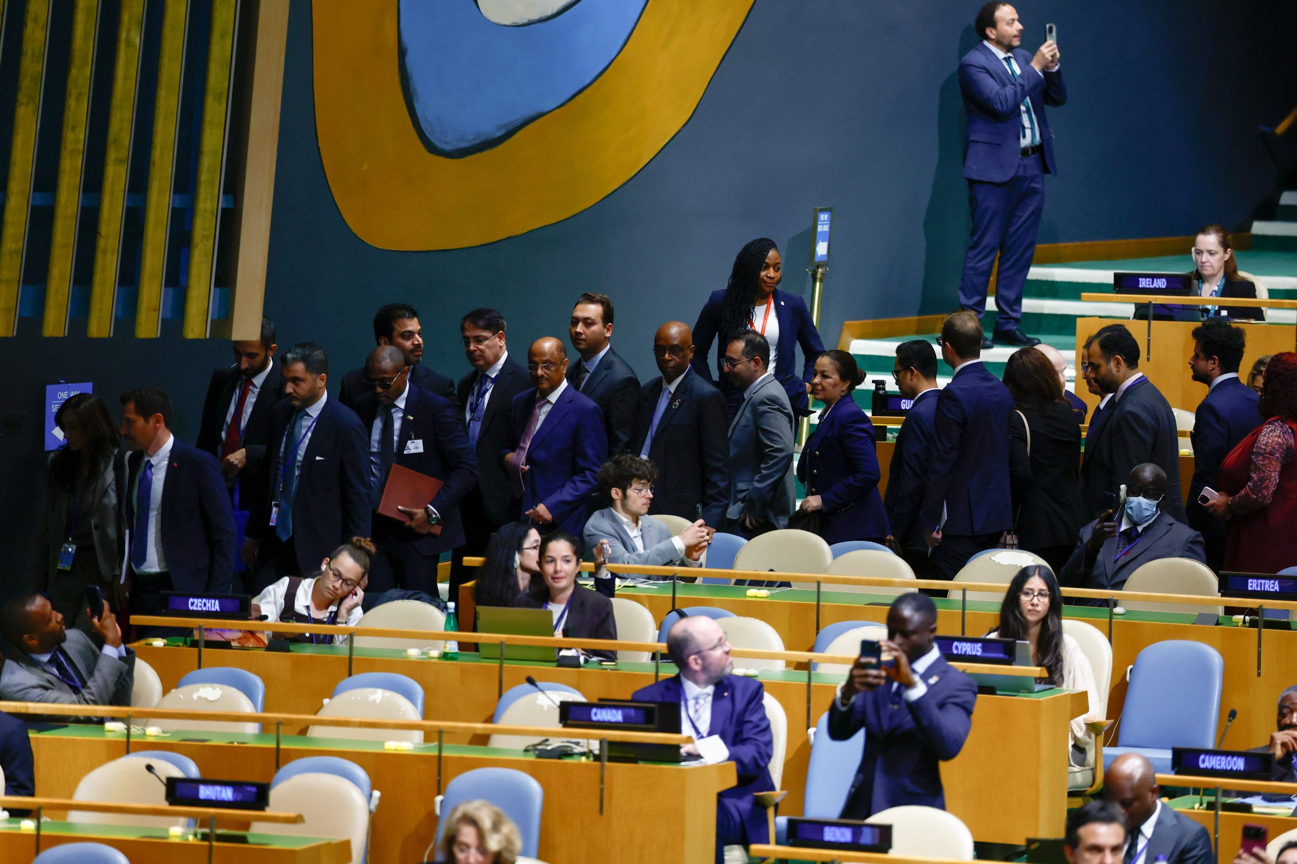 netanyahu-challenges-half-empty-un-general-assembly:-accusing-israel-of-genocide-is-the-‘biggest-lie-of-the-century’