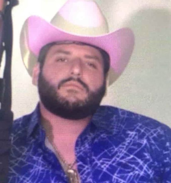 the-two-borders-of-mayito-flaco
