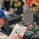 cosplayers-queue-for-free-mind-portraits-from-fuengirola-artist