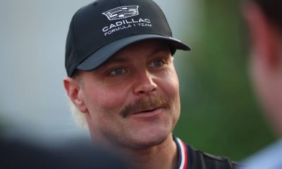 f1-star-swaps-four-wheels-for-two-on-mammoth-350km-singapore-ride