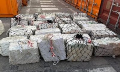 spanish-police-seize-nearly-one-tonne-of-cocaine-at-valencia-port-–-investigators-believe-drugs-were-‘hoisted’-on-board-while-at-sea