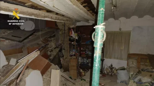 bar-roof-collapses-on-revellers-in-enjoying-a-late-night-lock-in-in-spain’s-wine-capital