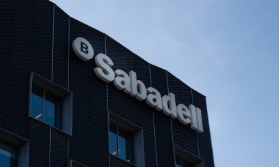 el-sabadell-arma-un-escudo-contra-opas-con-la-venta-de-un-7%-al-banco-frances-bpce