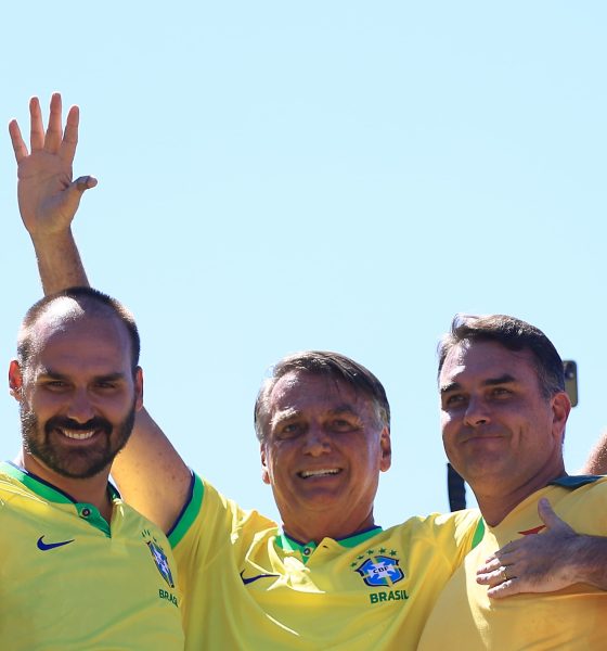 el-clan-bolsonaro,-un-presidenciable,-cuatro-nuevos-parlamentarios-y-un-sinfin-de-tensiones-internas