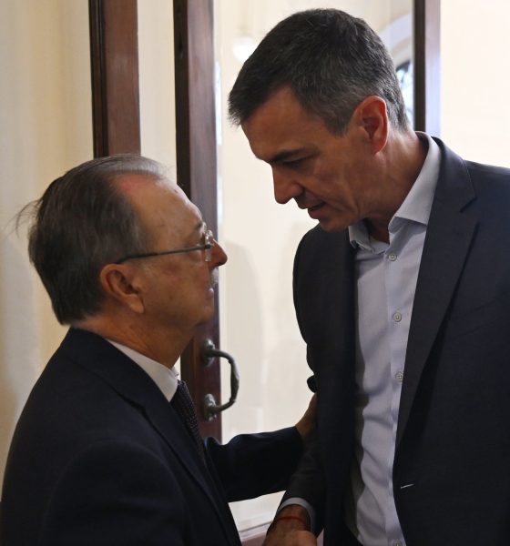 el-gobierno-de-ceuta-lleva-ante-notario-mas-mensajes-con-moncloa:-“buenas-tardes,-diego-[director-de-gabinete-de-sanchez]-¿alguna-noticia?”