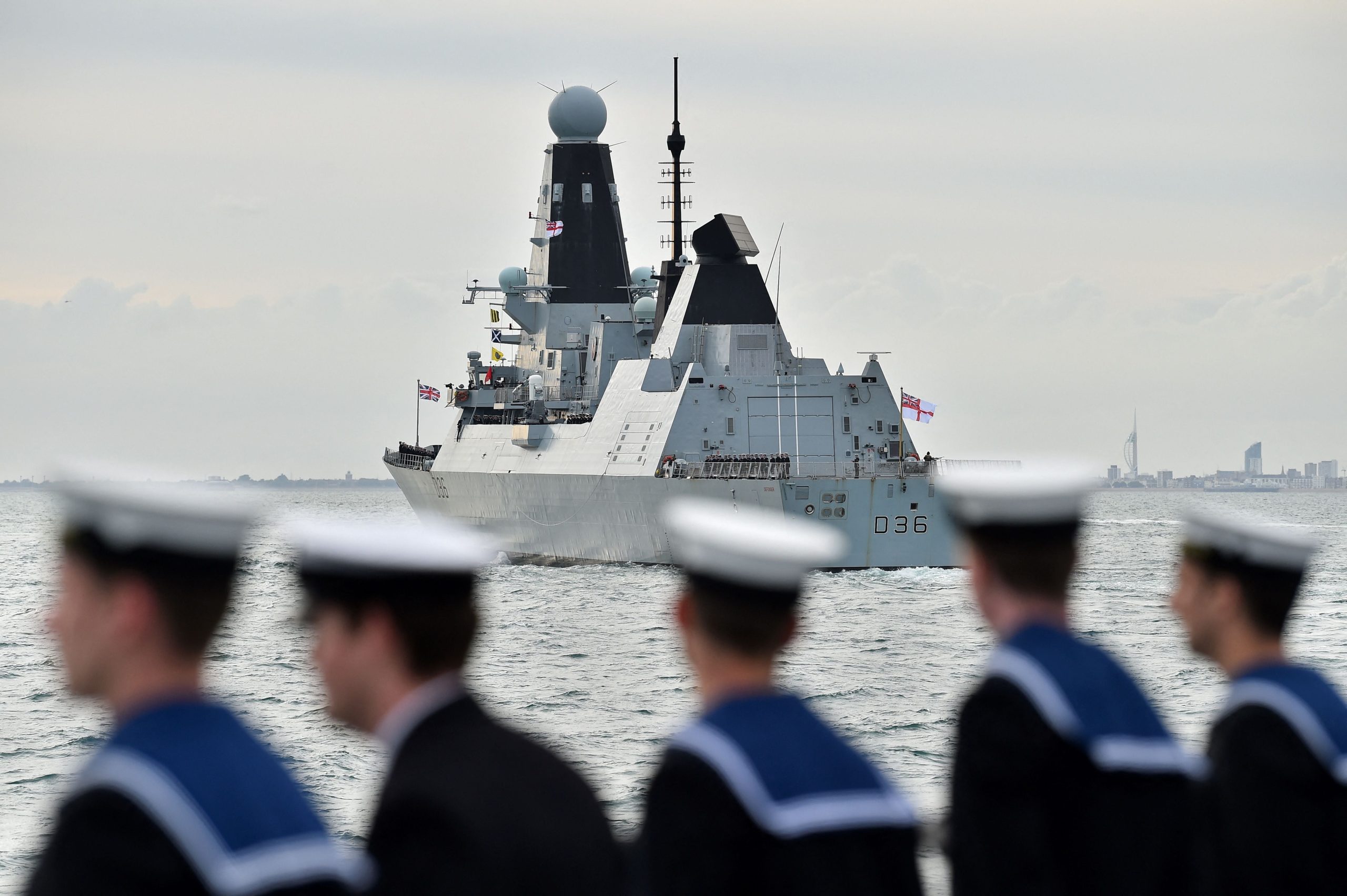 el-reino-unido-acusa-a-un-militar-de-la-royal-navy-de-espiar-para-un-pais-extranjero