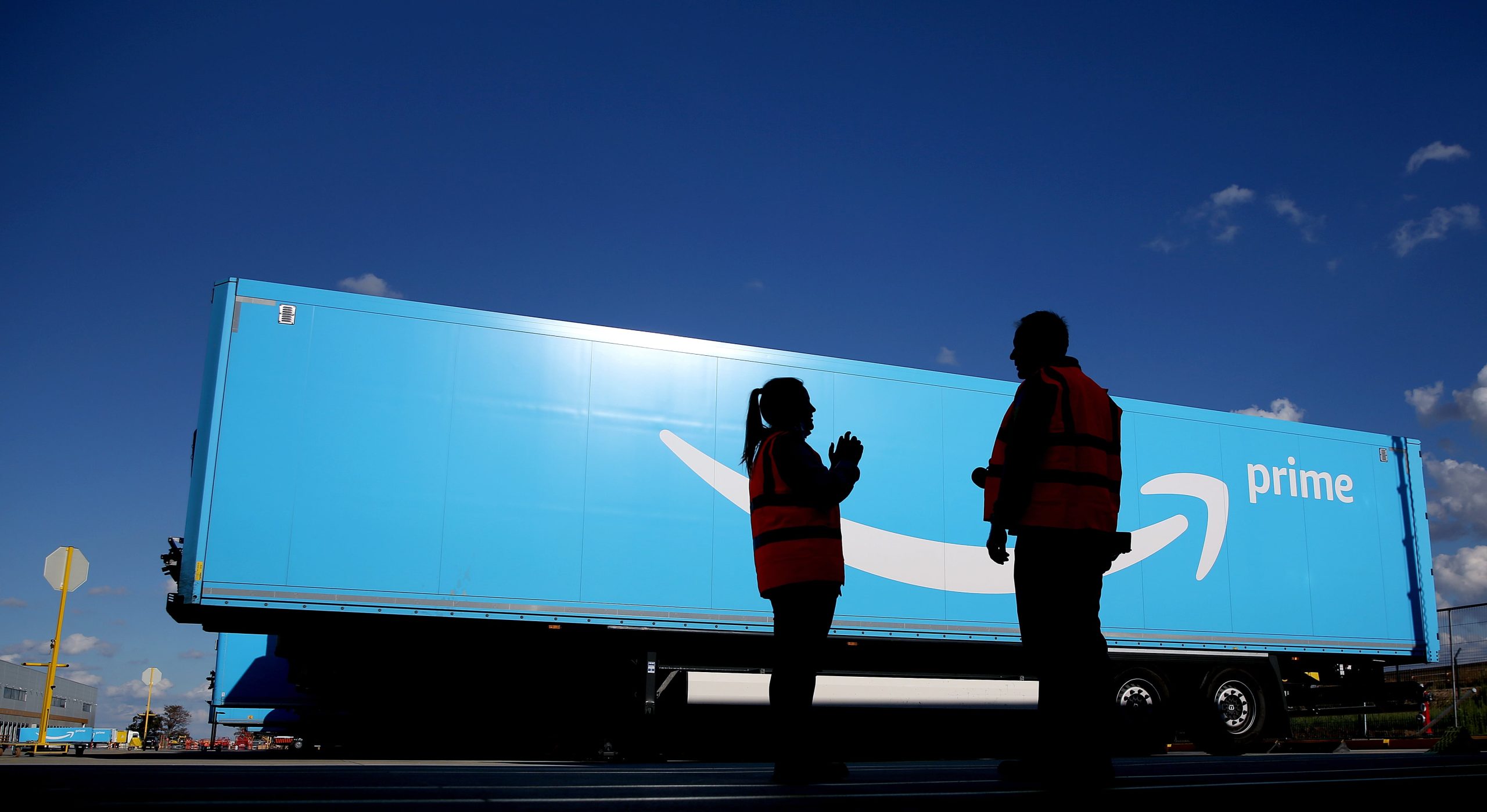 amazon-recorta-plantilla-en-la-division-minorista-tras-prescindir-de-30.000-personas-en-2025