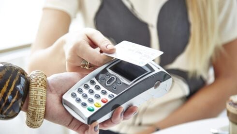 brussels-backs-spain’s-bizum-to-create-physical-cards-in-battle-to-break-us-monopoly-over-instant-payments