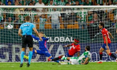 el-betis-de-isco-y-de-morante-golea-a-osasuna-y-es-tercero