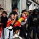desfile-del-dia-de-la-hispanidad-y-reacciones-politicas-en-directo-|-tres-detenidos-y-un-policia-herido-despues-de-que-un-grupo-de-extrema-derecha-increpara-a-los-acampados-de-sol