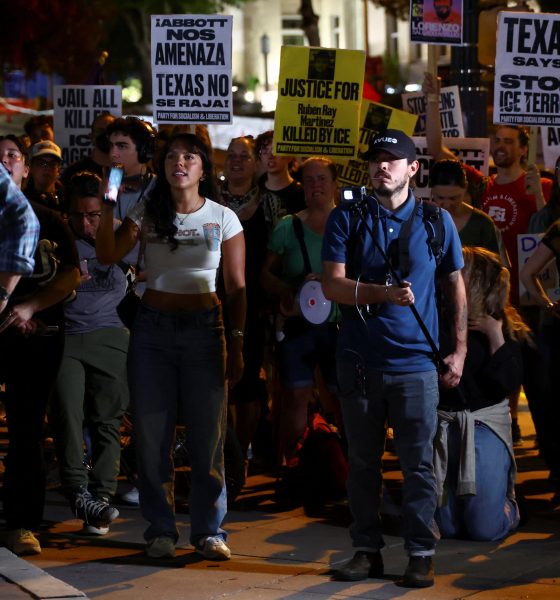 more-than-100-feet-away-and-no-whistles:-activists-train-to-respond-to-ice-at-the-midterms