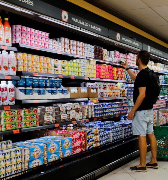 lupa-sobre-el-carrito-del-super:-la-cnmc-se-prepara-para-vigilar-el-precio-de-los-alimentos