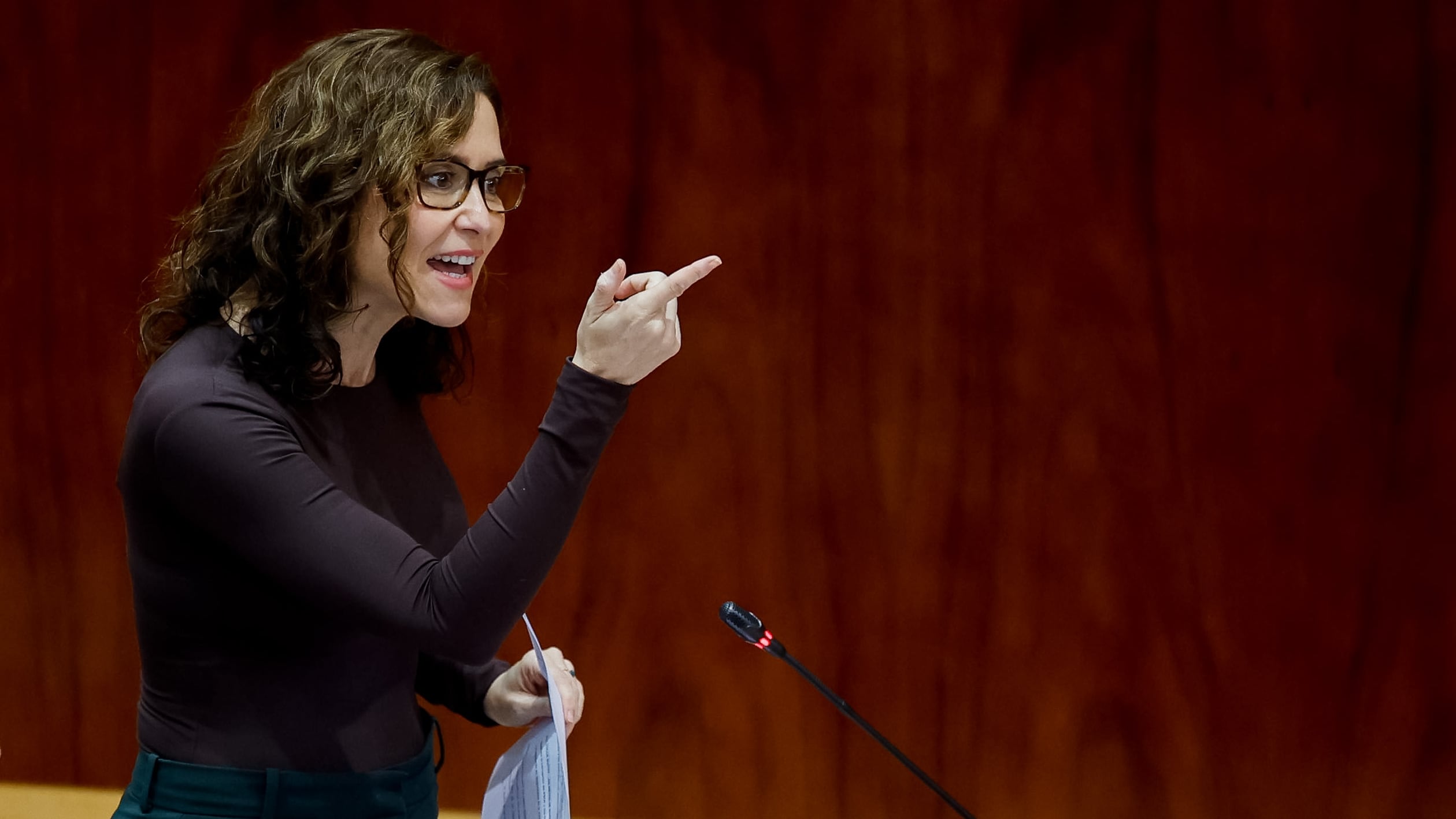ayuso-ataca-las-movilizaciones-en-su-contra:-“la-izquierda,-cuando-va-a-perder-las-elecciones,-se-vuelve-violenta”