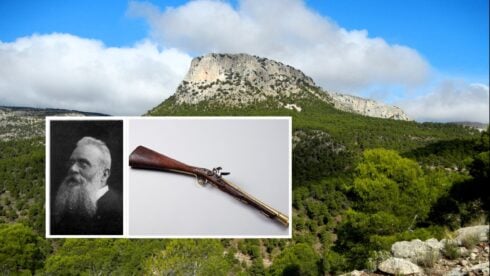 bizarre-tale-of-a-spanish-engineer-who-reforested-an-entire-murcia-mountain-range-by-firing-pine-nuts-from-a-shotgun