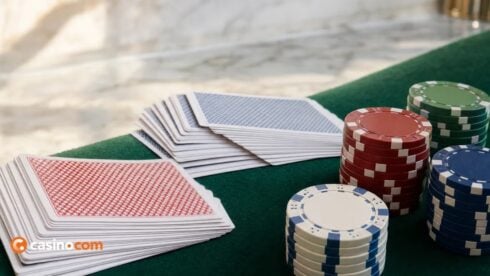playing-your-cards-right:-how-americans-can-manage-money-in-spain