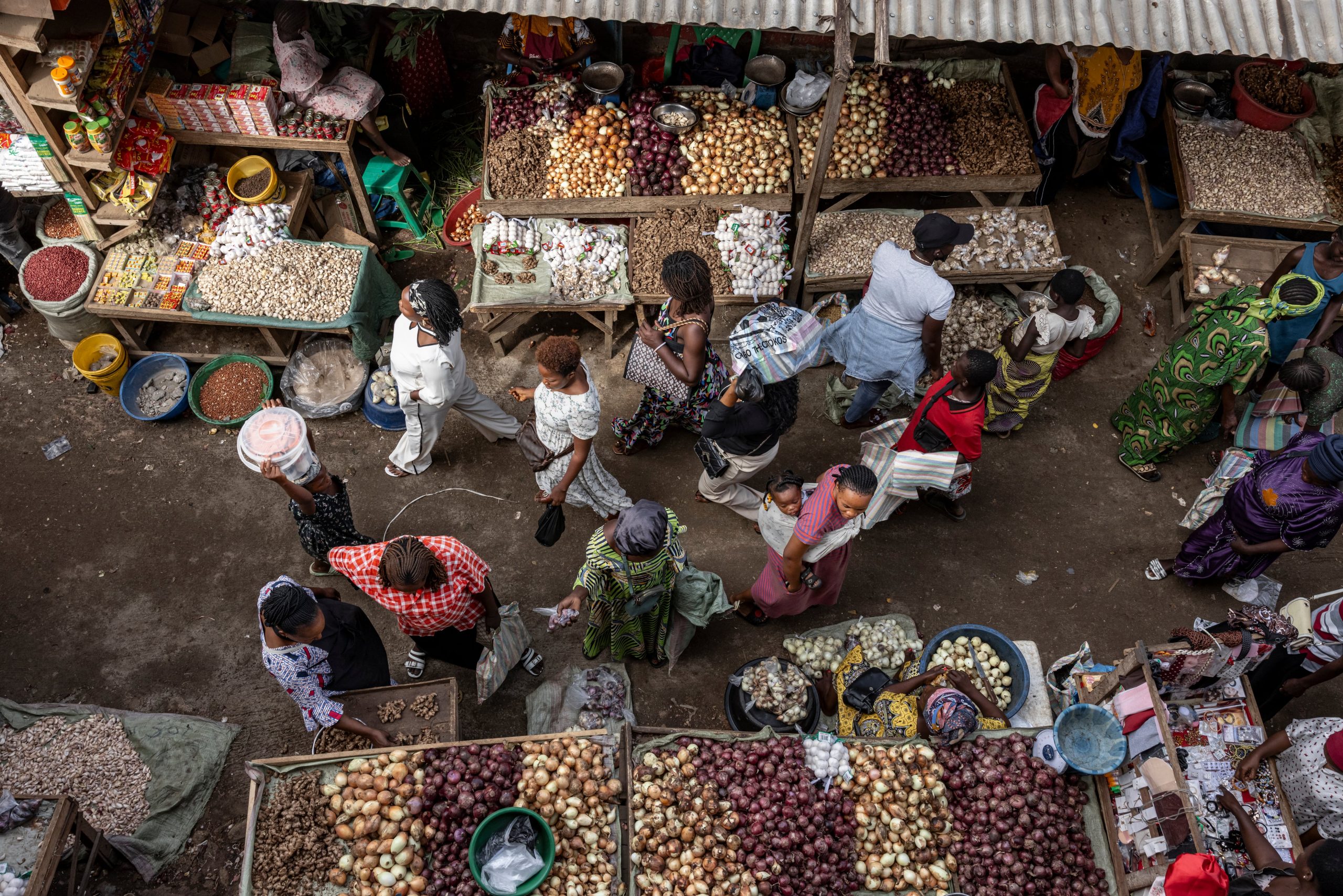 the-cost-of-basic-groceries,-measured-in-wages:-1.2-hours-of-work-in-ireland-and-a-month-in-the-central-african-republic
