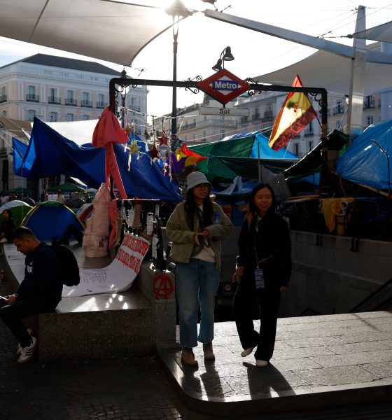ayuso-cierra-la-estacion-de-metro-sol-para-realizar-tareas-de-limpieza:-“hay-condiciones-de-insalubridad-dentro”