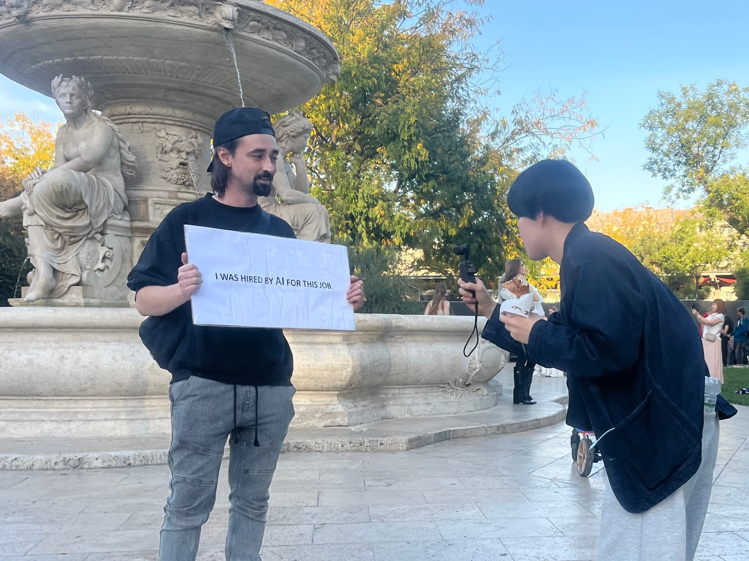 hire-a-human:-the-future-where-ais-get-people-to-do-physical-labor-is-upon-us