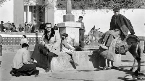 torremolinos-before-the-boom:-dutch-pioneer-who-arrived-in-1963-puts-his-1960s-aerial-photos-of-the-town-on-show