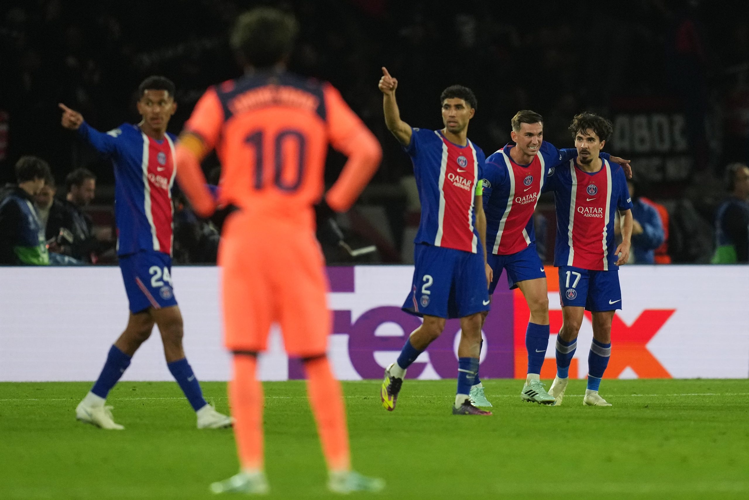 psg-–-barcelona-en-directo-|-el-psg-de-luis-enrique-derrota-al-barca,-que-encaja-su-primera-derrota-de-la-temporada