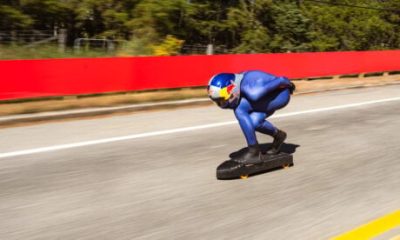 watch:-spanish-man-becomes-fastest-skateboarder-in-history-after-hitting-almost-152km/h-down-canadian-mountain-road