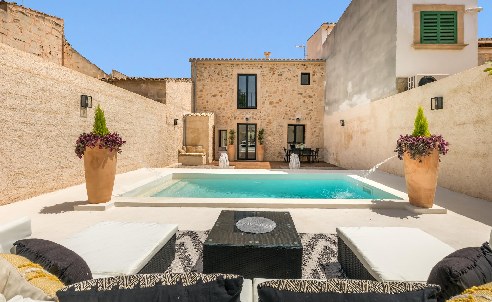 the-terrace-problem-with-notary-property-price-statistics