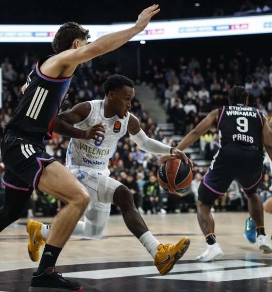 el-valencia-basket-logra-un-contundente-triunfo-en-paris