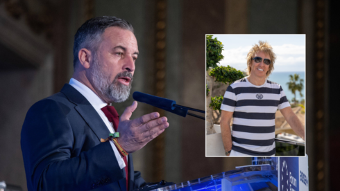 opinion:-spain-cannot-afford-to-bite-the-hand-that-builds-it-–-foreigners-like-you-and-i-are-the-future-of-this-country,-writes-charlie-mullins