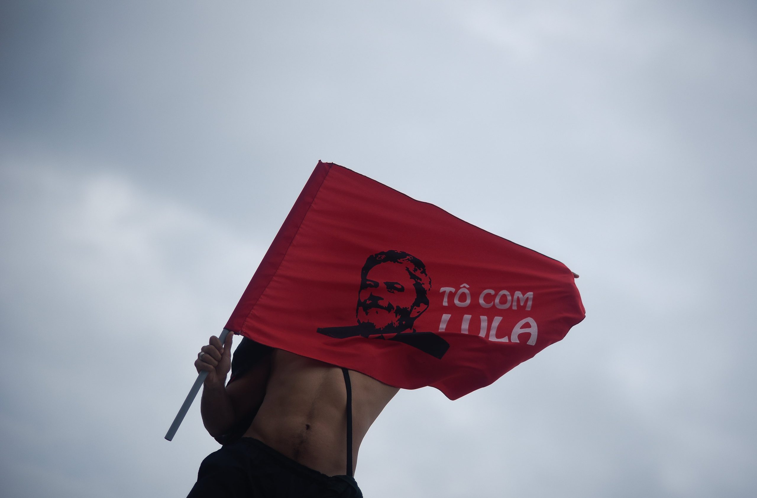 ‘desire-hooks-more-than-falsehoods’:-how-shirtless-youths-helped-secure-lula’s-victory-in-brazil