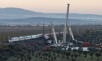 accidente-de-trenes-en-toledo:-ultima-hora-y-reacciones-en-directo-|-asciende-a-69-el-numero-de-fallecidos-en-el-accidente-ferroviario-de-urda