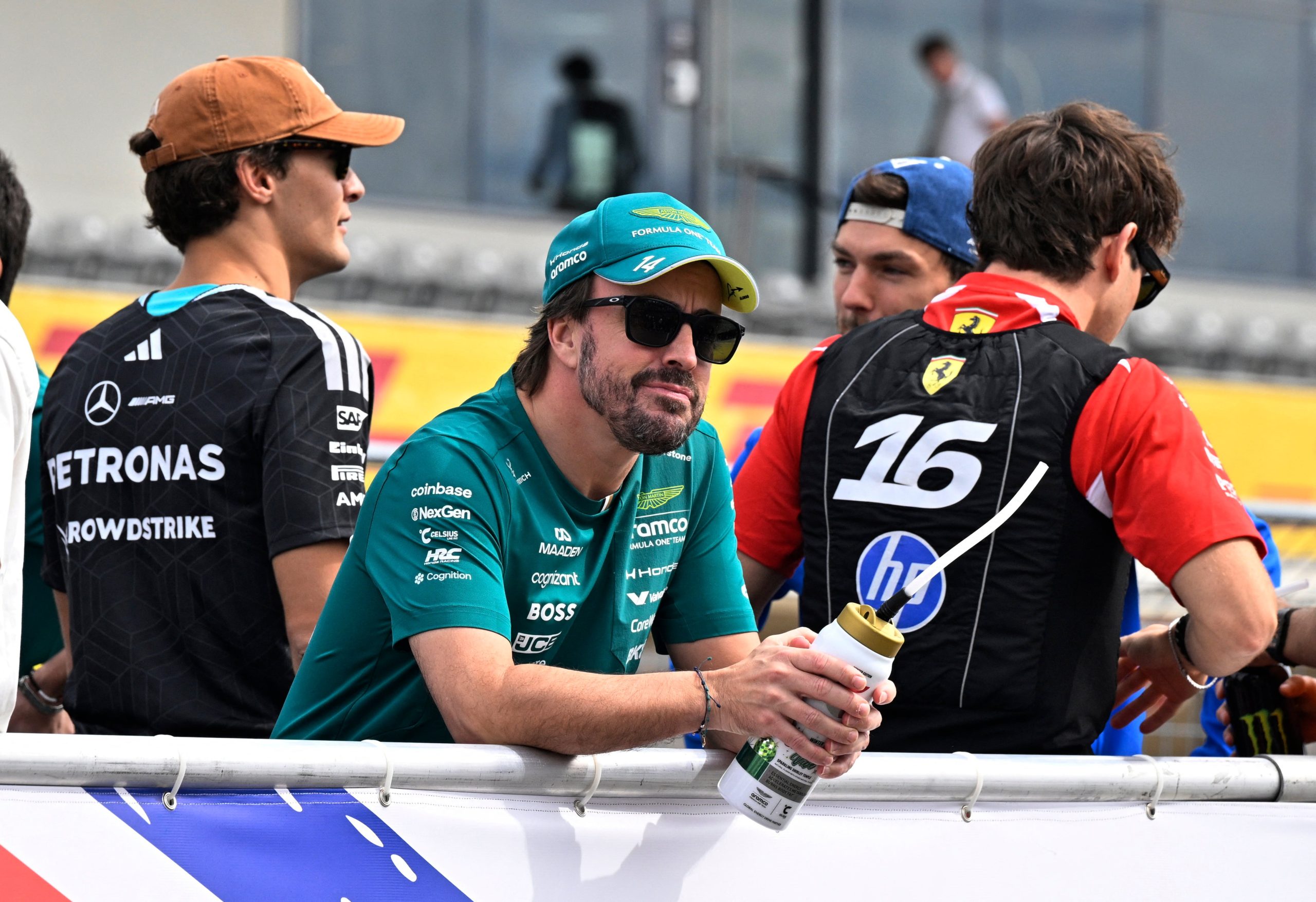 la-formula-1-se-desmarca-de-fernando-alonso:-los-rivales-del-asturiano-discuten-sus-ultimas-criticas