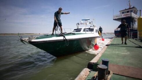 Police arrest drug smugglers on a Narcoboat in Sevilla